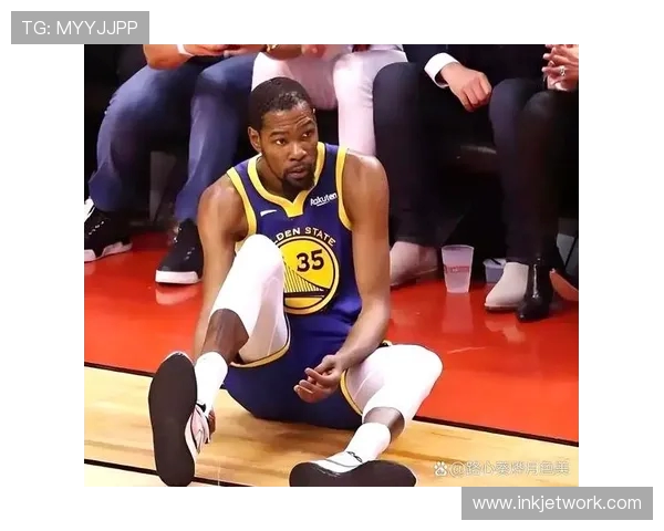 杜兰特称年轻球员仍在探索打法强调全队需以体系运作为核心