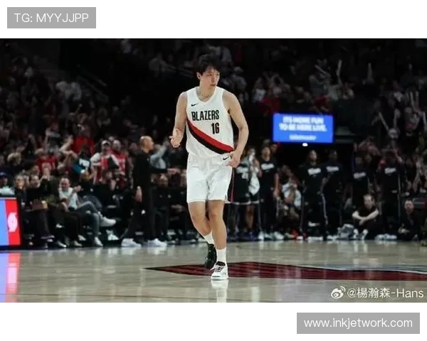 队记者称杨瀚森进攻天赋未完全兑现防守态度积极努力成长为核心路